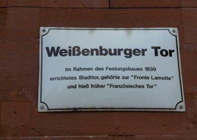 AusflugGermersh.-Weisenb.Tor-Schild-1